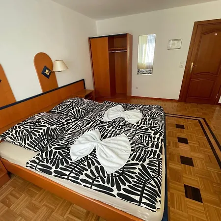 Doppeltbett 7 * Nürnberg